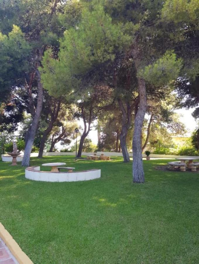 Apartment In Torremolinos Close To Beach Exterior photo